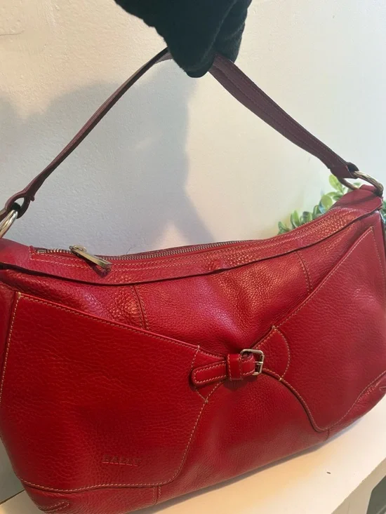 Bally Pebbled Leather Shoulder Bag EUC - Picture 3 of 10